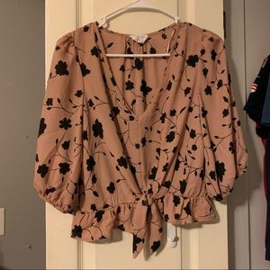SOLD Ⓜ️ Pink  Blouse | Flowers